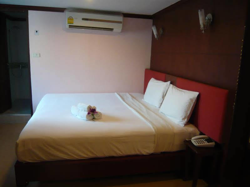 Sky Inn 2 Bangkok Exteriér fotografie