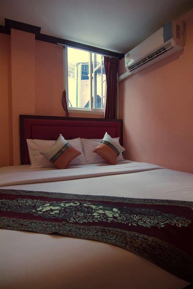 Sky Inn 2 Bangkok Exteriér fotografie